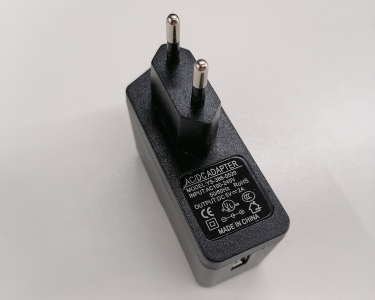 Блок питания YS-388-0520 (5V, 2А, USB)