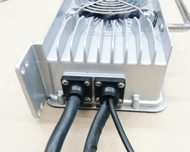 Зарядное устройство (48В, 25А, CAN 2.0) Smart LFC1-4825A