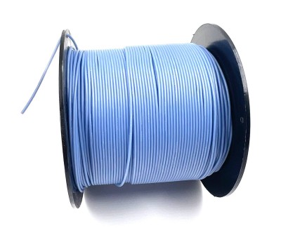 На катушке Медный провод 28AWG 200м 0,08 кв.мм (16*0,08мм) (синий, UL3135) LFW-28Bl в мягкой силиконовой изоляции