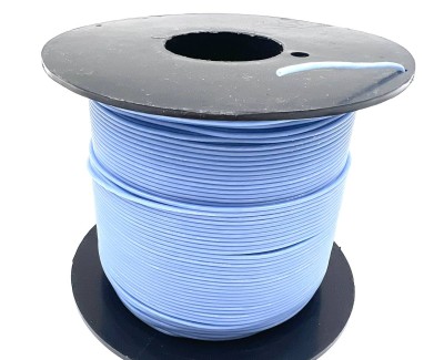 На катушке Медный провод 28AWG 200м 0,08 кв.мм (16*0,08мм) (синий, UL3135) LFW-28Bl в мягкой силиконовой изоляции