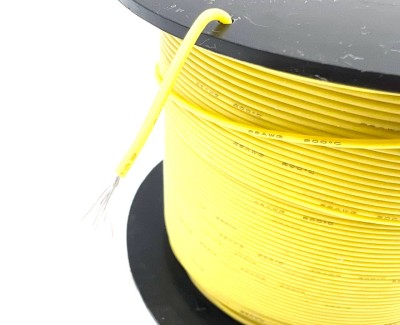 На катушке Медный провод 28AWG 200м 0,08 кв.мм (16*0,08мм) (желтый, UL3135) LFW-28Y в мягкой силиконовой изоляции