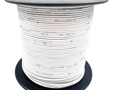 На катушке Медный провод 22AWG 200м 0,3 кв.мм (60*0,08мм) (белый, UL3135) LFW-22W в мягкой силиконовой изоляции