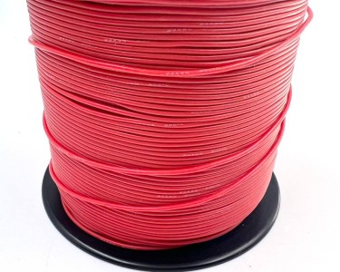 На катушке Медный провод 24AWG 300м 0,2 кв.мм (40*0,08мм) (красный, UL3135) LFW-24R в мягкой силиконовой изоляции