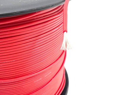На катушке Медный провод 24AWG 300м 0,2 кв.мм (40*0,08мм) (красный, UL3135) LFW-24R в мягкой силиконовой изоляции