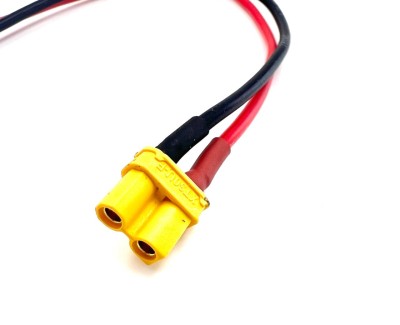 Удлинитель Amass XT30U-M -> XT30U-F с силиконовым проводом 18AWG, 200мм