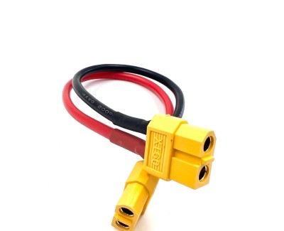 Удлинитель Amass XT60-F -> XT60-F с силиконовым проводом 14AWG, 200мм
