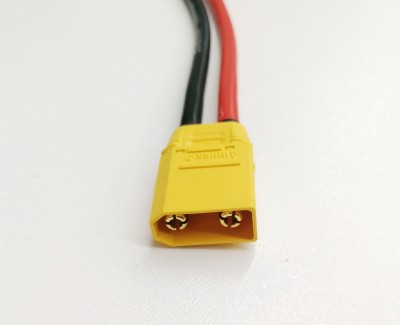 Разъем питания Amass XT90H-M с силиконовым проводом 10AWG, 1000мм