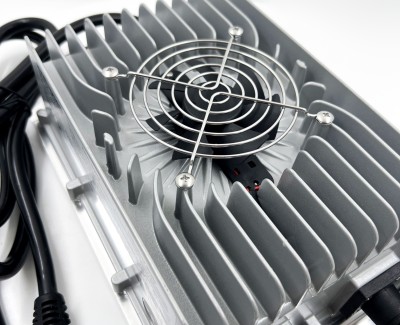 Зарядное устройство 63B 25A (15S Li-Ion) LF-6325