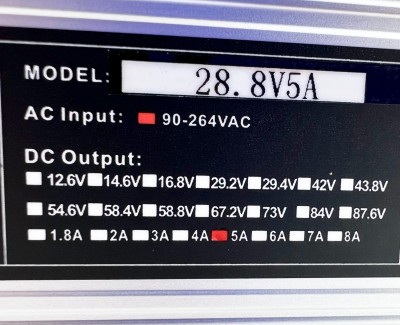 Зарядное устройство 28,8В 5A (8S LiFePO4) DL-180W-24