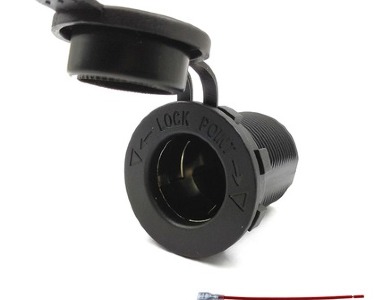 Гнездо автомобильного прикуривателя 12В-24В, 10A, 15см (с креплением в корпус)