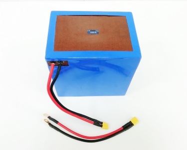 Аккумулятор для буксировщика Apollo AV-1, 12В 100Ач SMART (Батарея Байкера, Li-Ion), LF-12100-12582