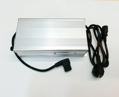 Зарядное устройство 136,8В 6A (38S LiFePO4) DL-900W