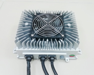 Зарядное устройство (96В, 32А, CAN 2.0) Smart LFC2-9632A