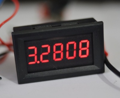 Цифровой высокоточный вольтметр 0-33V (красный)