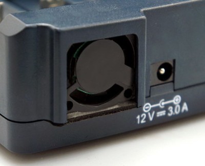 Зарядное устройство OPUS BT-C3100 V 2.2 Ni-MH Lithium Smart Battery Charger