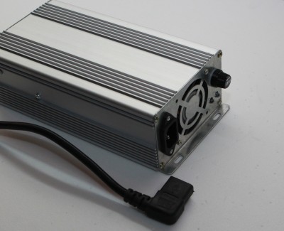 Зарядное устройство 92,4В 10A (22S Li-Ion) 924010A