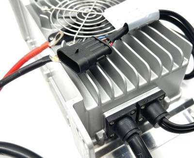 Зарядное устройство (48В, 25А, CAN 2.0) Smart LFC1-4825A