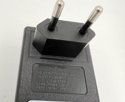 Зарядное устройство 4,2В 2А (1S Li-Ion) LF-04220