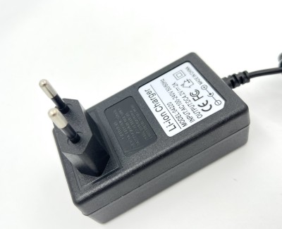Зарядное устройство 4,2В 2А (1S Li-Ion) LF-04220