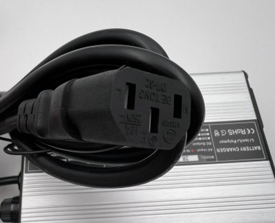 Зарядное устройство 28,8В 4А (8S LiFePO4) DL-120W