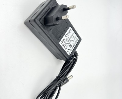Зарядное устройство 16,8В 3А (4S Li-Ion) LF-16830
