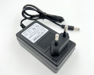 Зарядное устройство 16,8В 1А (4S Li-Ion) LF-16810