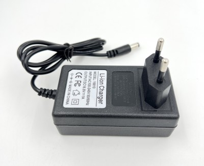 Зарядное устройство 16,8В 1А (4S Li-Ion) LF-16810