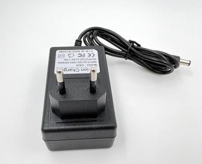 Зарядное устройство 12,6В 2А (3S Li-Ion) LF-12620