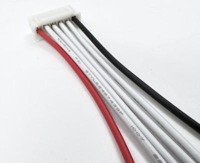 Балансировочный разъем 6 pin (5s, XH) с ПВХ проводом 22awg, 100мм