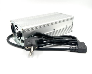 Зарядное устройство 117,2В 8A (28S Li-Ion)