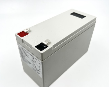 Аккумуляторная батарея 12В 6Ач LF-126-9077 (LiTiO, 5S4P, DLG LTO18650-150, Smart, OLED, P)