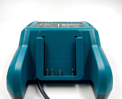 Зарядное устройство Bosch AL3620CV (14,4V, 18V, 36V)