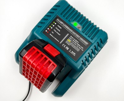 Зарядное устройство Bosch AL3620CV (14,4V, 18V, 36V)