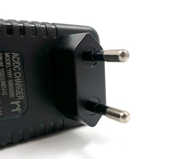 Зарядное устройство 16,8В 2А (4S Li-ion) YHY-16802000