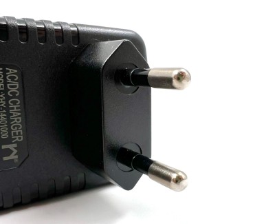 Зарядное устройство 14,4В 1А (4S LiFePO4) YHY14401000