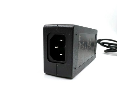 Зарядное устройство 16,8В 3А (4S Li-ion) YHY-16803000