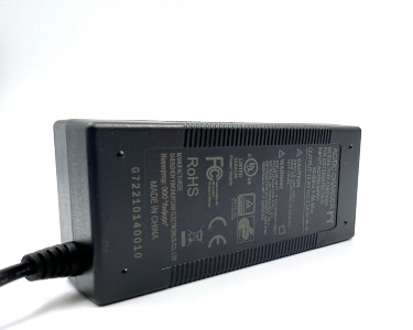 Зарядное устройство 12,6В 3А (3S Li-ion) YHY-12603000
