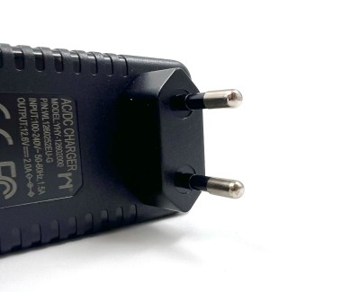 Зарядное устройство 12,6В 2А (3S Li-ion) YHY-12602000