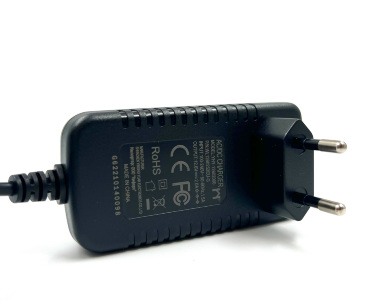 Зарядное устройство 12,6В 2А (3S Li-ion) YHY-12602000