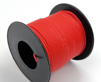 На катушке Медный провод 22AWG 30м 0,3 кв.мм (60*0,08мм) (красный, UL3135) LFW-22R в мягкой силиконовой изоляции