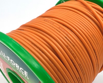 На катушке Медный провод 22AWG 50м 0,3 кв.мм (60*0,08мм) (оранжевый, UL3135) LFW-22O в мягкой силиконовой изоляции