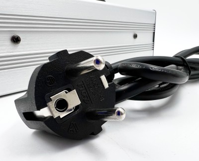 Зарядное устройство 28,8В 30A (8S LiFePO4) DL-1200W-24