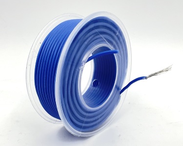 На катушке Медный провод 24AWG 10м 0,2 кв.мм (40*0,08мм) (синий, UL3135) LFW-24Bl в мягкой силиконовой изоляции