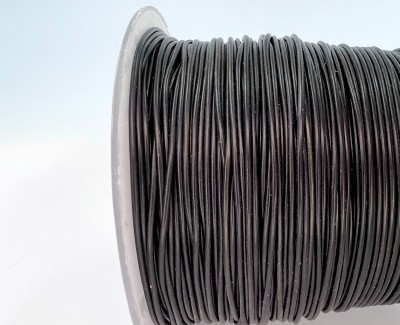 На катушке Медный провод 30AWG 100м 0,06 кв.мм (11*0,08мм) (черный, UL3135) LFW-30B в мягкой силиконовой изоляции