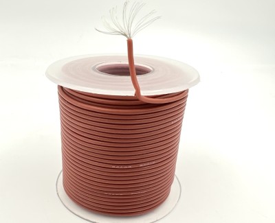 На катушке Медный провод 24AWG 30м 0,2 кв.мм (40*0,08мм) (коричневый, UL3135) LFW-24Br в мягкой силиконовой изоляции