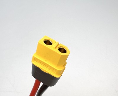 Разъем питания Amass XT60H-F с силиконовым проводом 14AWG -> клемма 60А, 200мм
