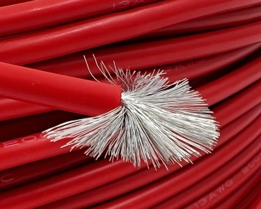 13AWG 2,5 мм² Медный провод в силиконовой изоляции (красный, UL3135) LFW-13R