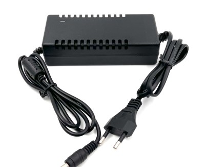 Зарядное устройство 21В 4А (5S Li-Ion)