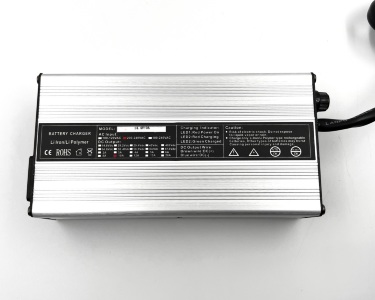 Зарядное устройство 14,4В 10A (4S LiFePO4) DL-240W-12