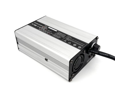 Зарядное устройство 12,6В 6A (3S Li-Ion) DL-120W-12